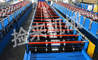 彩鋼瓦設備現代建筑行業(yè)的得力助手